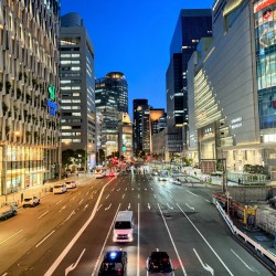 大阪駅の夜景